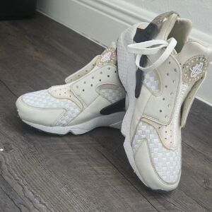 Huarache Stylish Cream and White  Sneakers (Only Worn 2xs)
